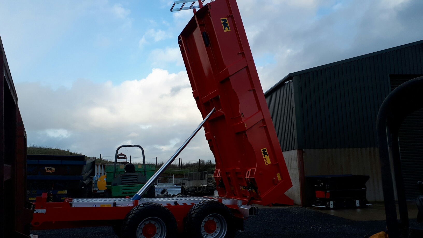 NC 614 multi purpose dump trailer GG Plant SalesGG Plant Sales NC 614 multi purpose dump trailer GG Plant SalesGG Plant Sales